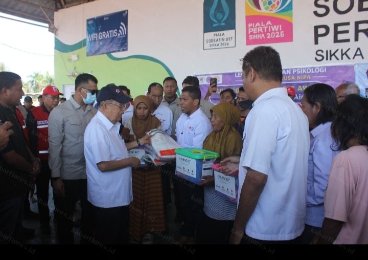 Jusuf Kalla di Maumere : Penangananan Pascagempa Harus Segera Beralih dari Darurat ke Pemulihan